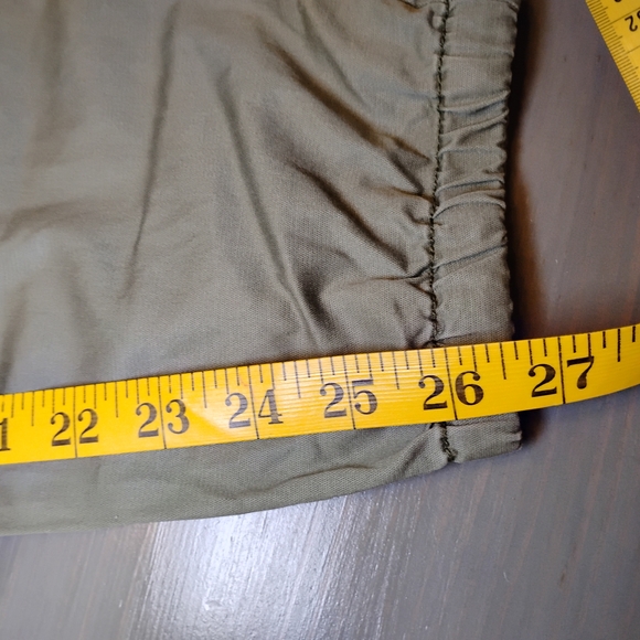 White House Black Market Olive Green The Jogger Cargo Pants - Picture 7 of 11